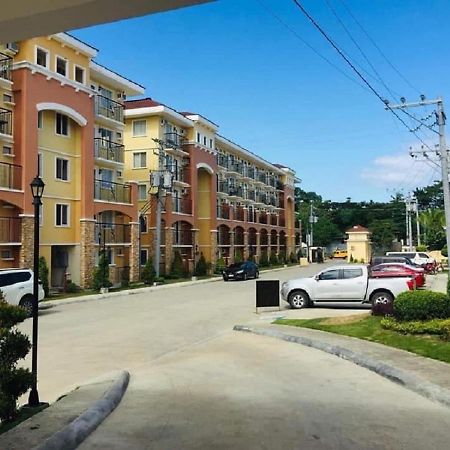 Spacious 1 Bedroom At Arezzo Place Davao With Pool,Wifi And Netflix Exteriér fotografie